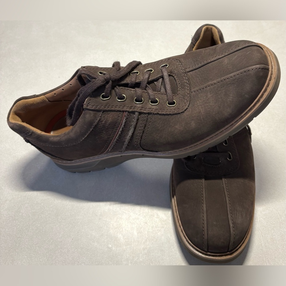 Clarks Dark Brown Leather Oxfords